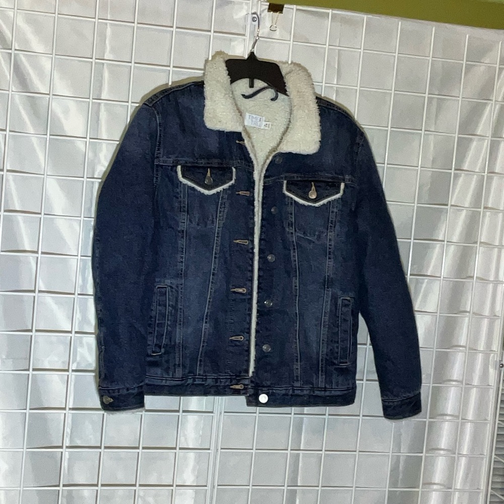 Women’s Blue Denim Jacket with White Sherpa Lining